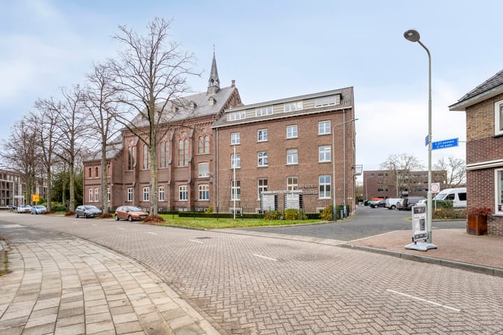 Photo 27 of Eindstraat 116