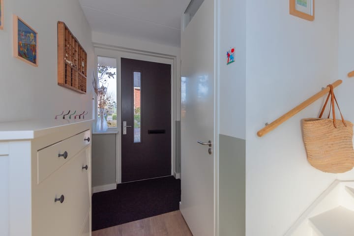 Photo 14 of Evert van der Heijdenstraat 45