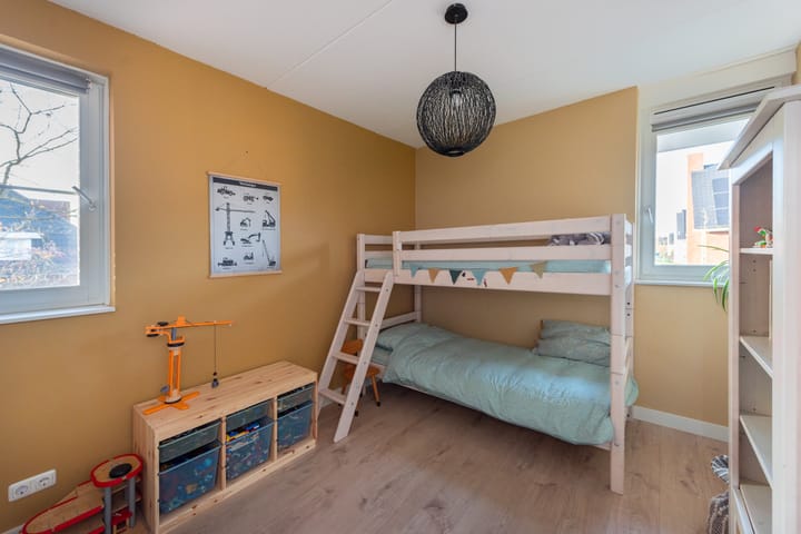 Photo 15 of Evert van der Heijdenstraat 45