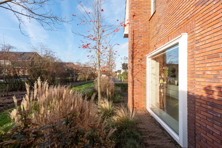 Photo 32 of Evert van der Heijdenstraat 45