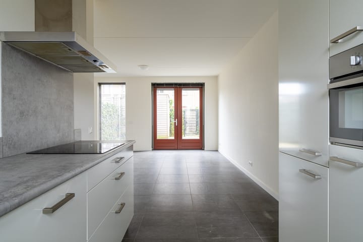 Foto 12 van Lindestraat 10