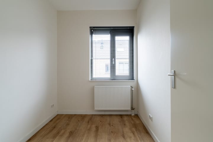 Foto 17 van Lindestraat 10