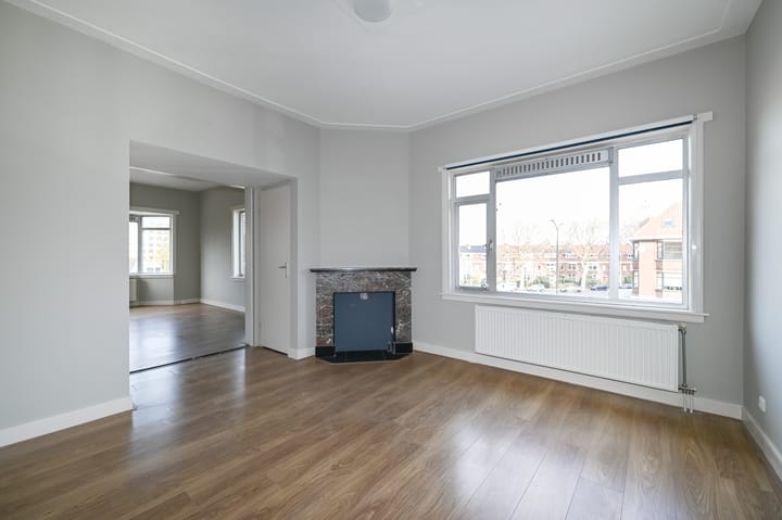 Photo 8 of van de Wateringelaan 284