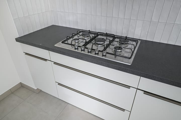 Photo 14 of van de Wateringelaan 284