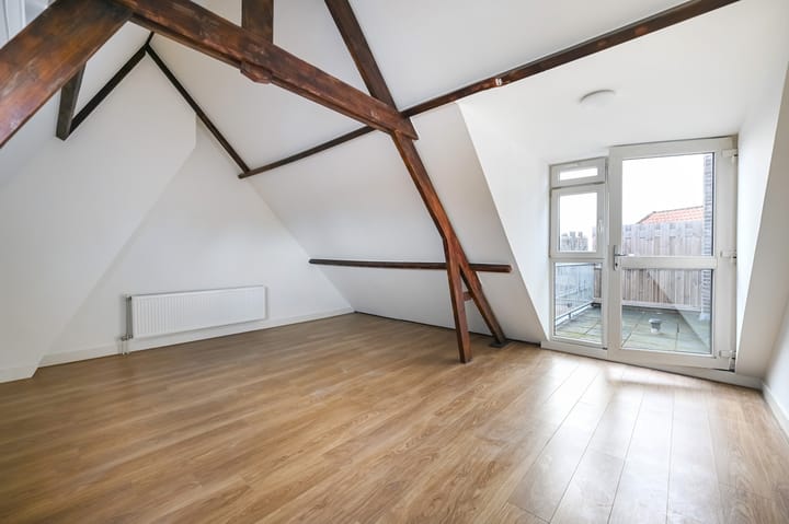 Photo 28 of van de Wateringelaan 284