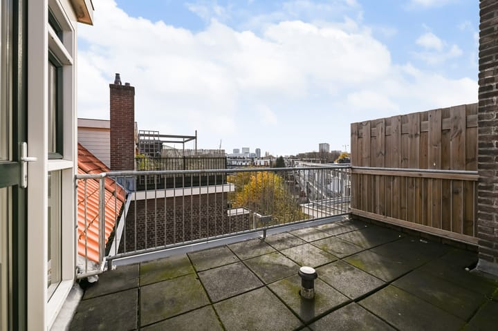 Photo 29 of van de Wateringelaan 284