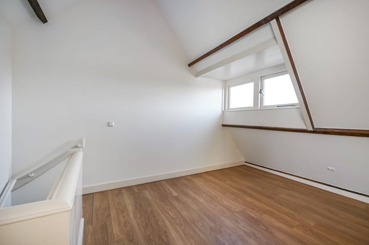 Photo 34 of van de Wateringelaan 284