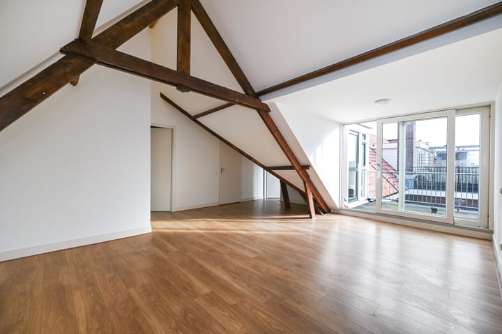 Photo 35 of van de Wateringelaan 284