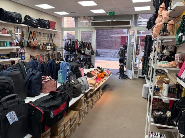 Bekijk foto 2 van Markt 5