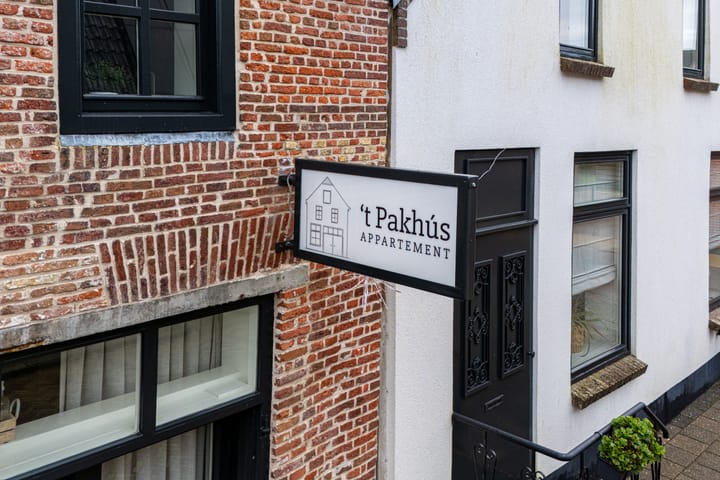 Foto 10 van Tsjerkestrjitte 11