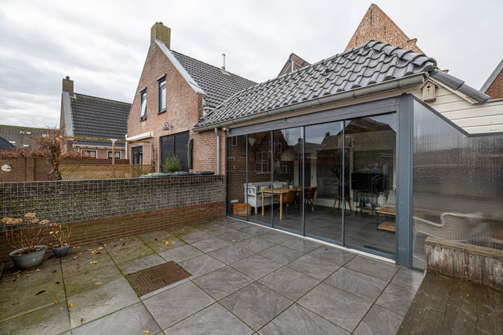 Foto 24 van Tsjerkestrjitte 11