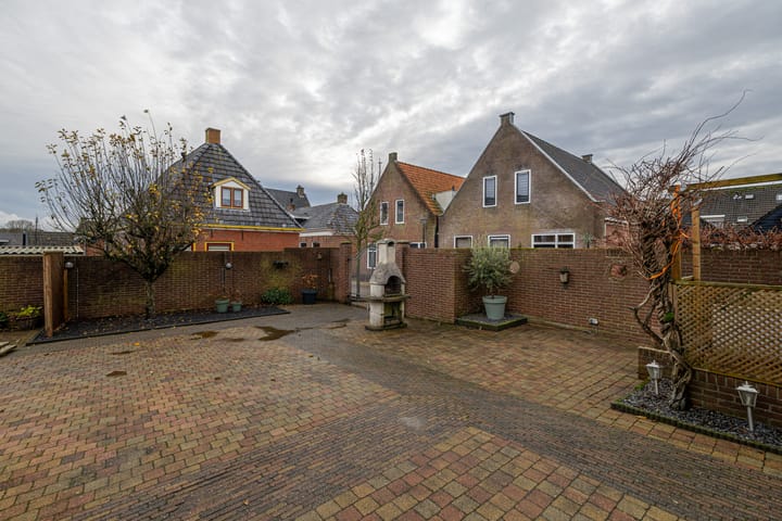 Foto 29 van Tsjerkestrjitte 11