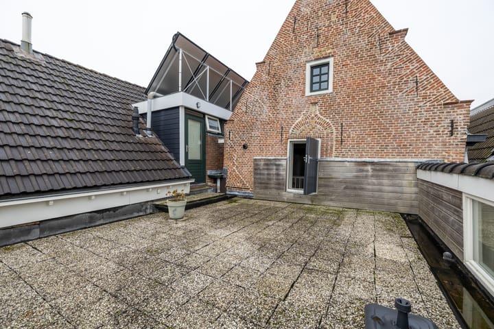 Foto 95 van Tsjerkestrjitte 11