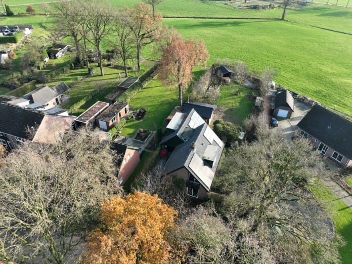 Foto 54 van Baarhorsterdijk 8