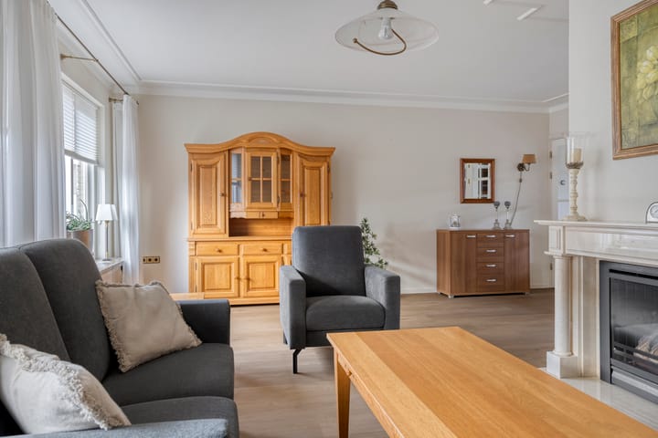 Photo 6 of Voormors 112