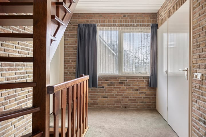 Photo 16 of Voormors 112