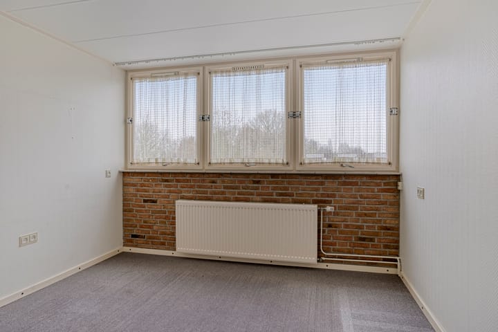 Photo 26 of Voormors 112