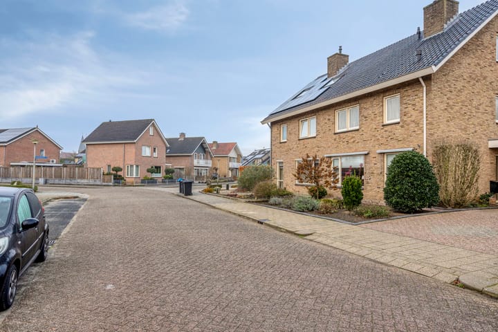 Photo 37 of Voormors 112