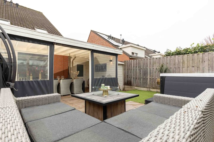 Foto 13 van Madame Curieplein 20