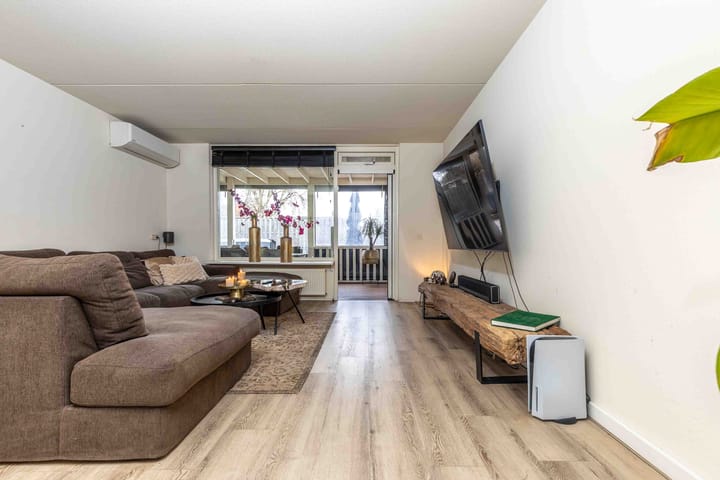 Foto 9 van Madame Curieplein 20