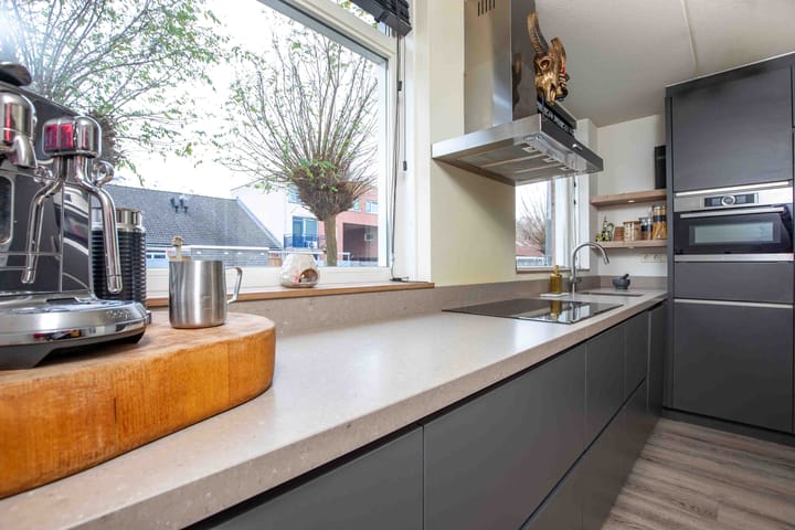 Foto 5 van Madame Curieplein 20