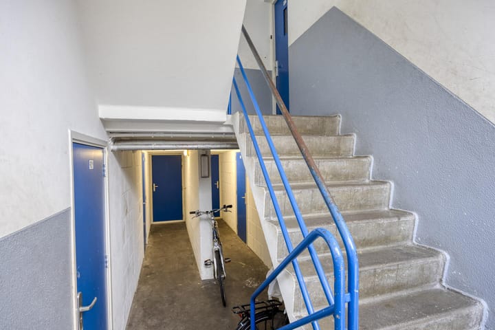 Foto 21 van Hoogenwaardstraat 90-C