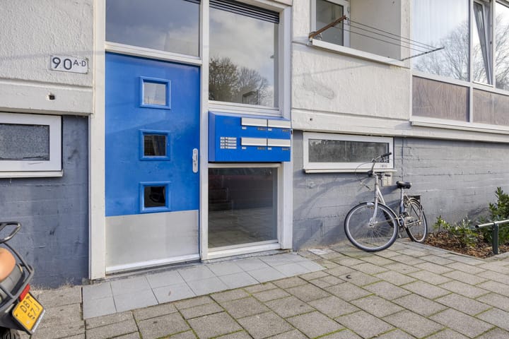 Foto 22 van Hoogenwaardstraat 90-C