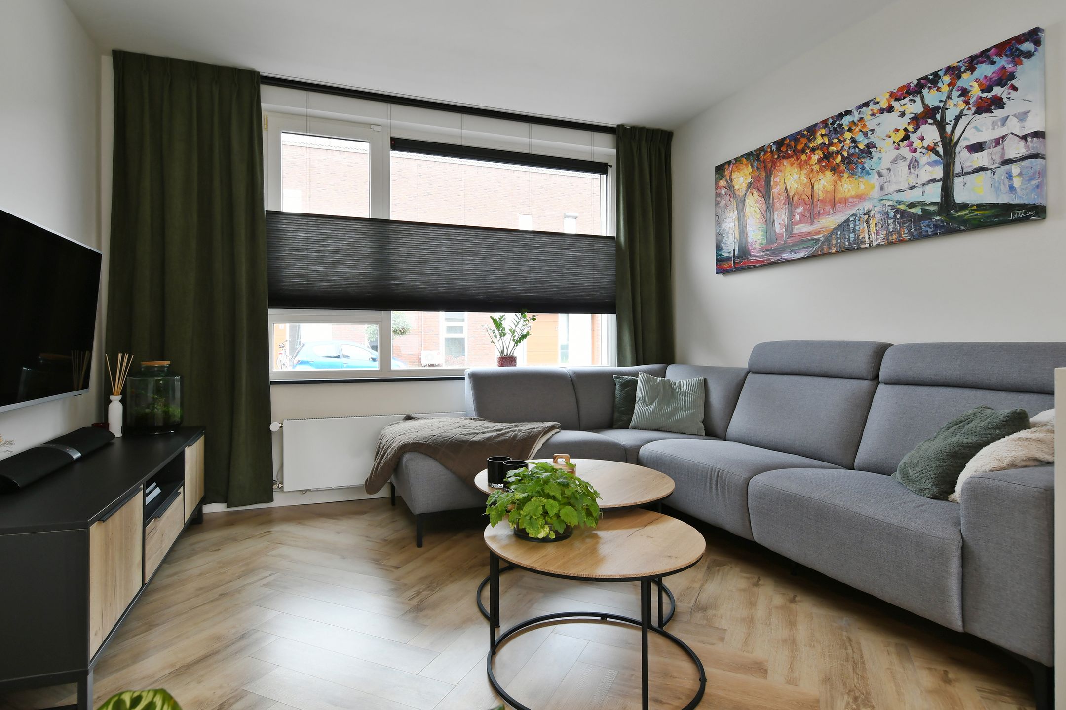 Photo 9 of Loonstraat 8