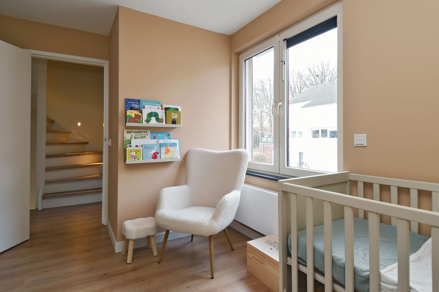 Photo 19 of Loonstraat 8