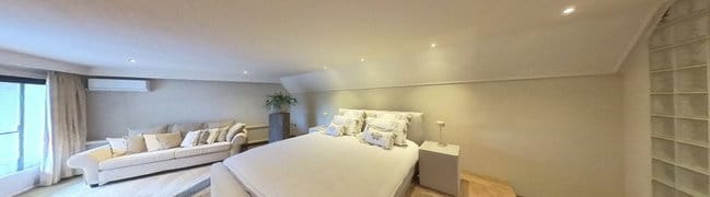 Ouderslaapkamer met badkamer 1