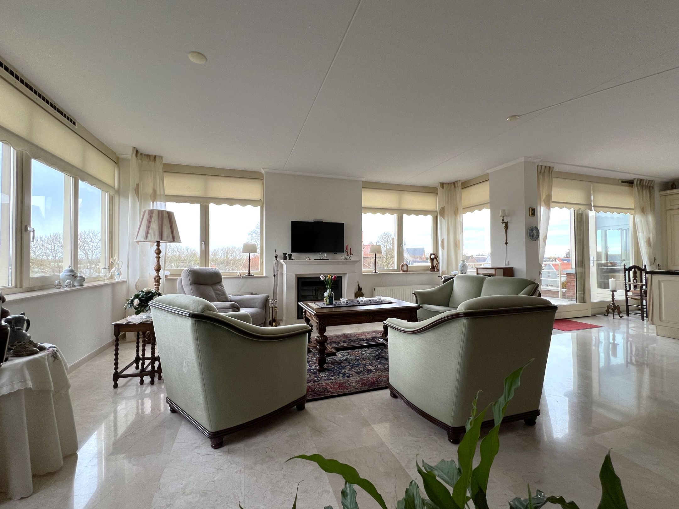 Foto 3 van Monta Rosa 18