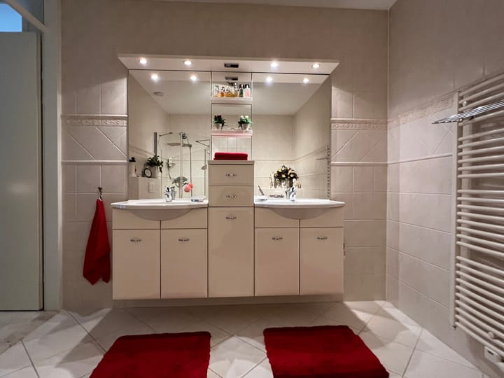 Foto 17 van Monta Rosa 18