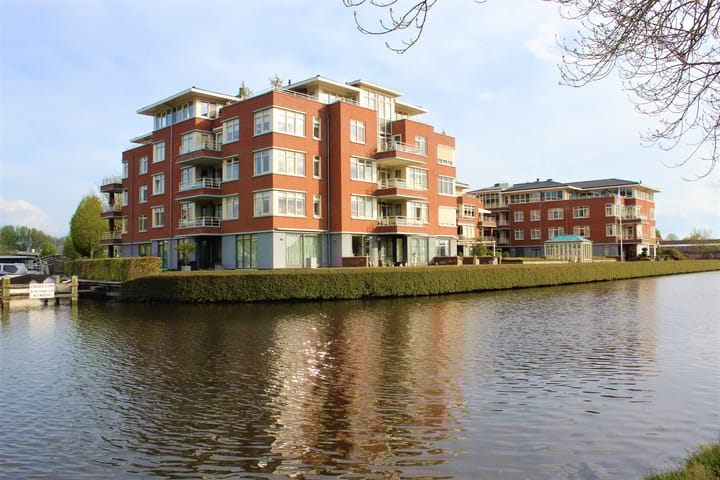 Foto 2 van Monta Rosa 18