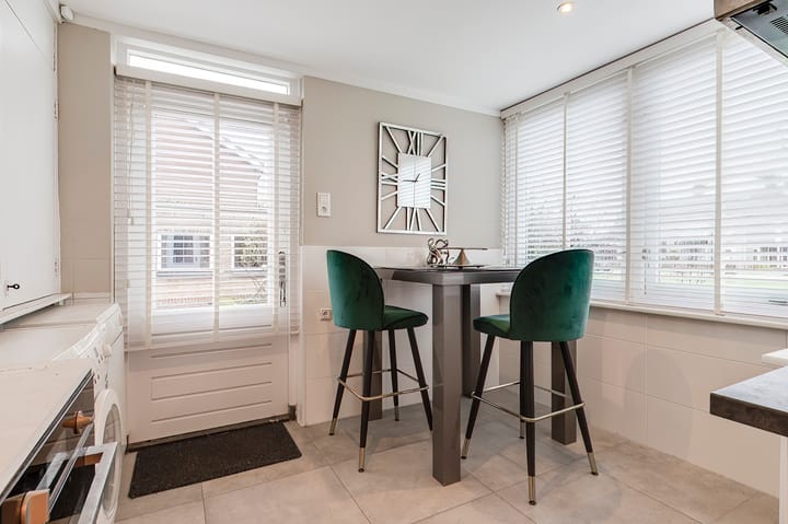 Photo 20 of Beatrixstraat 24