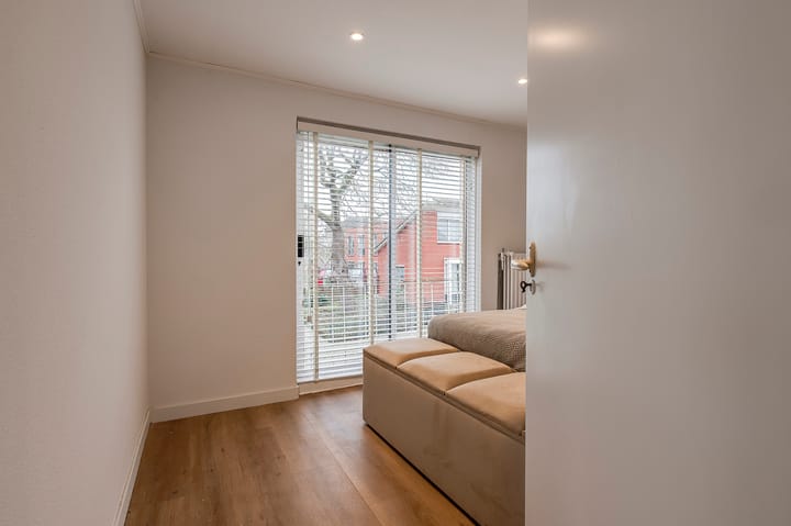 Photo 25 of Beatrixstraat 24