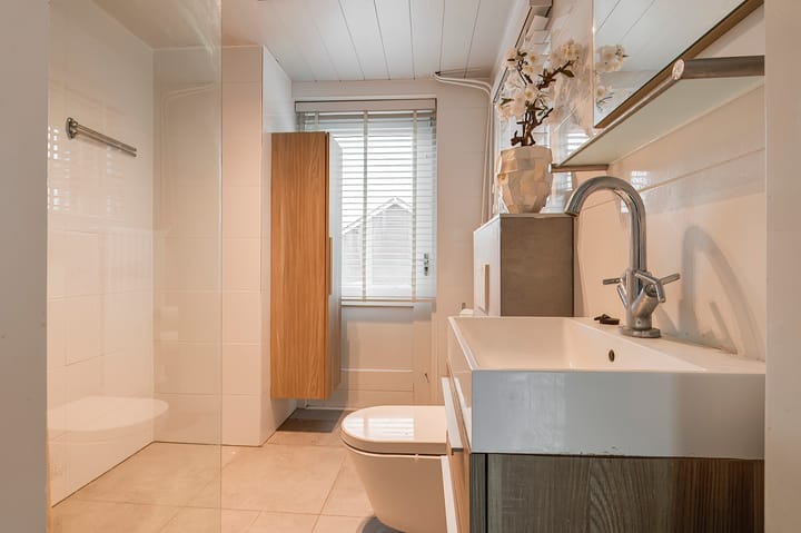 Photo 30 of Beatrixstraat 24