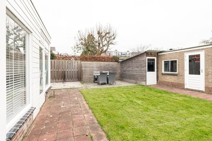 Photo 35 of Beatrixstraat 24