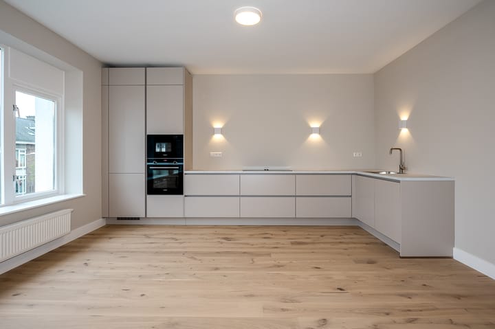 Foto 17 van Theresiastraat 136