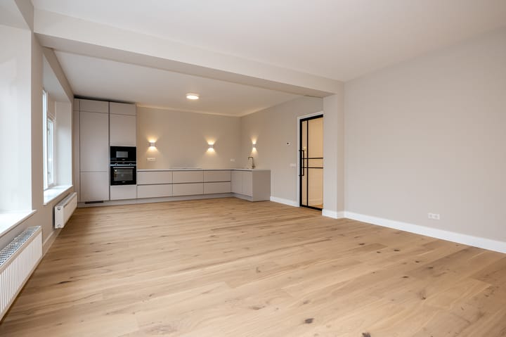 Foto 20 van Theresiastraat 136