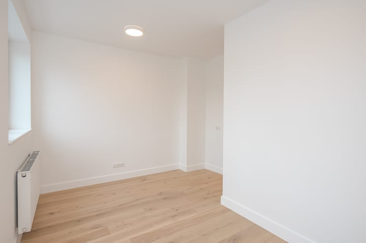 Foto 33 van Theresiastraat 136