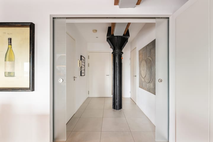 Photo 6 of Lloydstraat 174