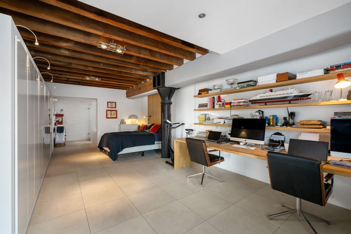 Photo 29 of Lloydstraat 174