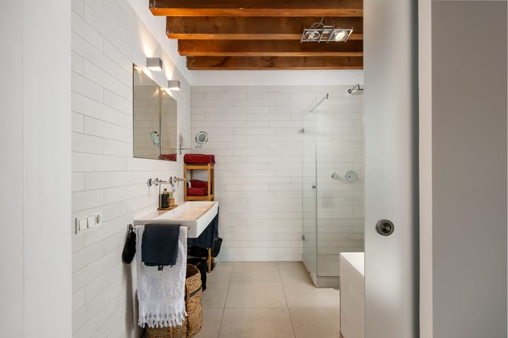 Photo 31 of Lloydstraat 174