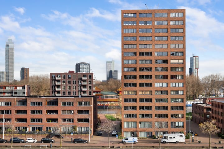 Photo 45 of Lloydstraat 174