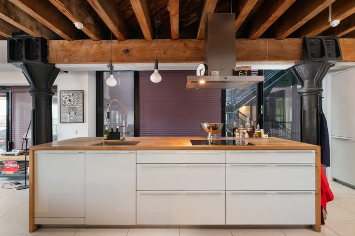 Photo 12 of Lloydstraat 174