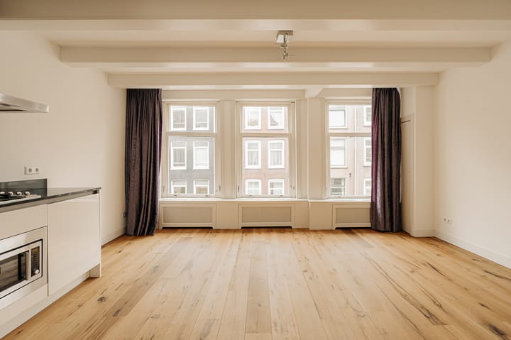 Photo 5 of Willemsstraat 14-D