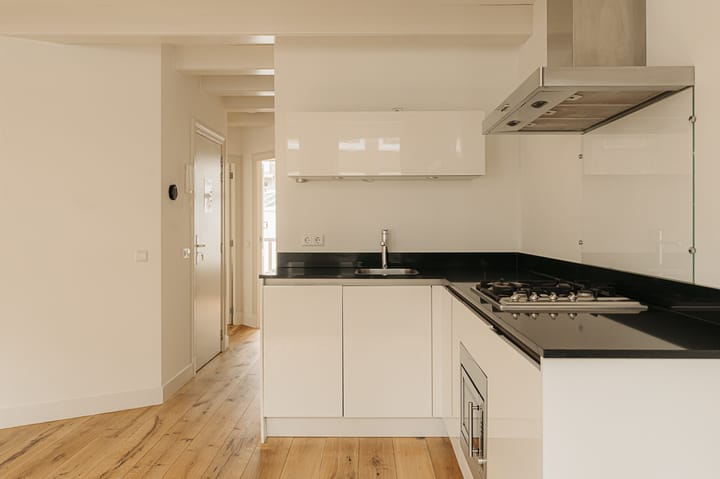 Photo 7 of Willemsstraat 14-D