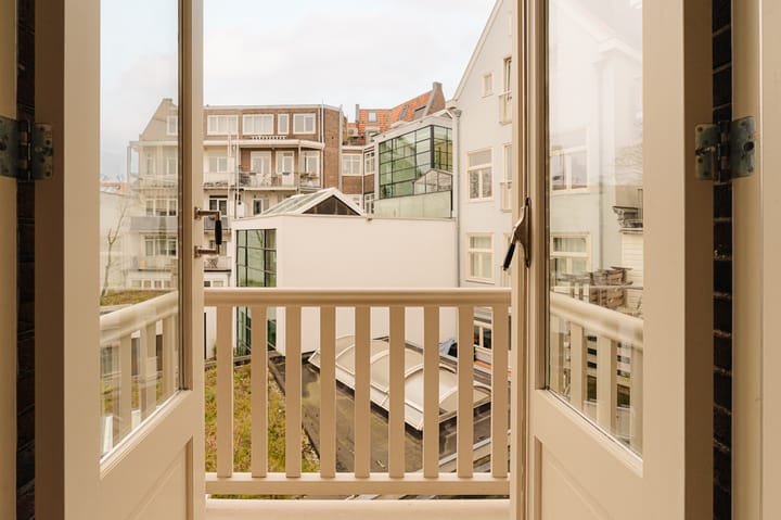 Photo 27 of Willemsstraat 14-D