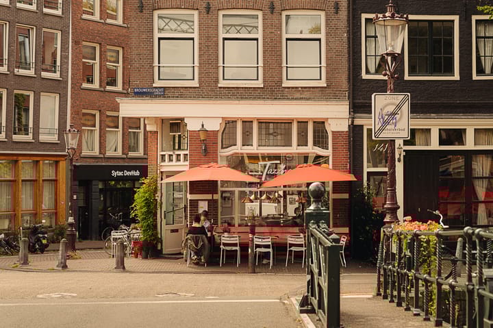 Photo 30 of Willemsstraat 14-D