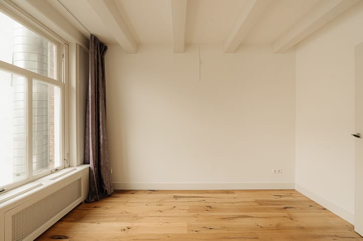 Photo 20 of Willemsstraat 14-D